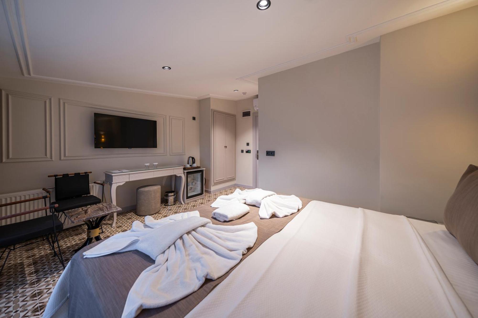 Pera Luna Premium Hotel اسطنبول المظهر الخارجي الصورة