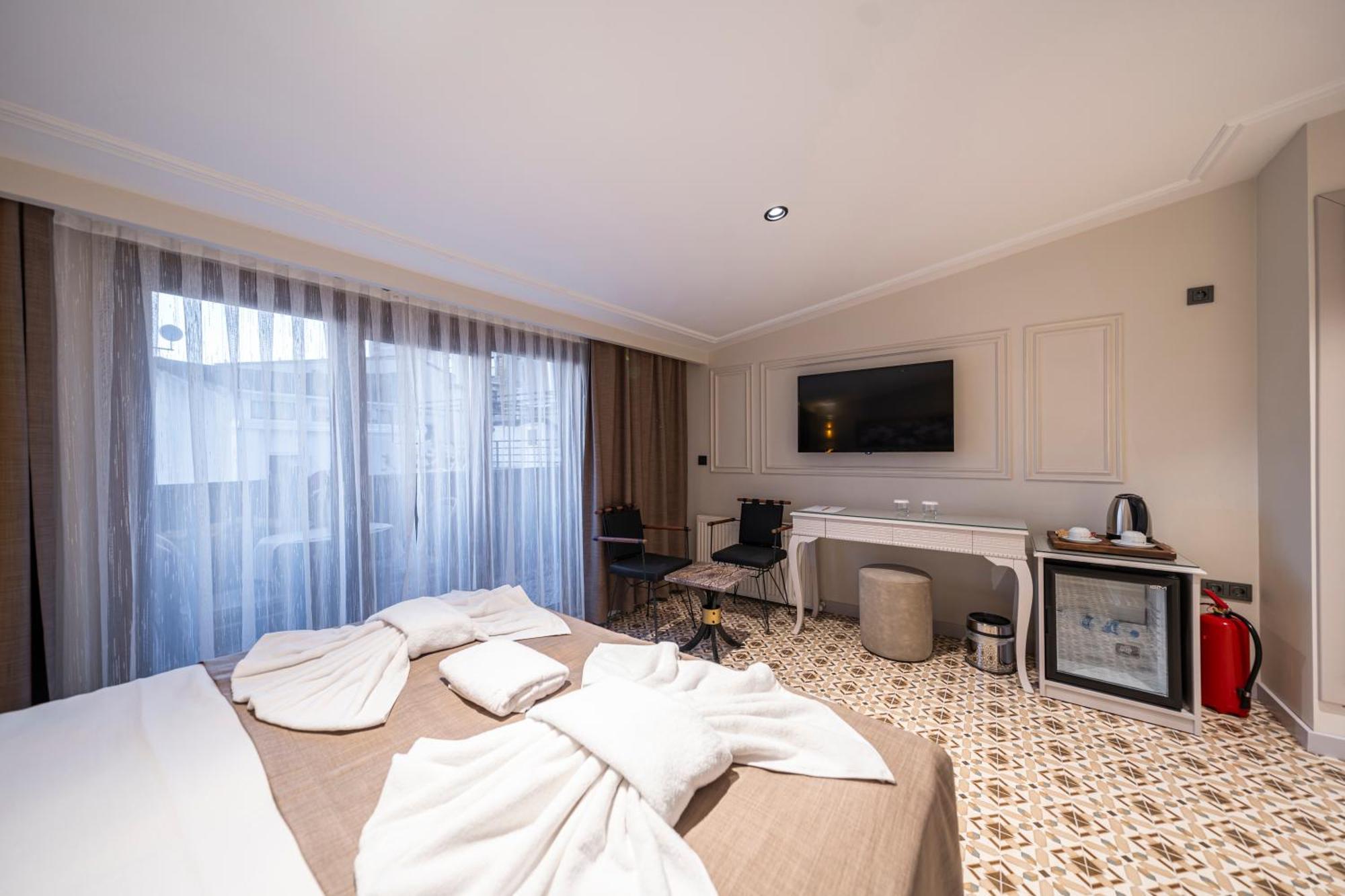 Pera Luna Premium Hotel اسطنبول المظهر الخارجي الصورة