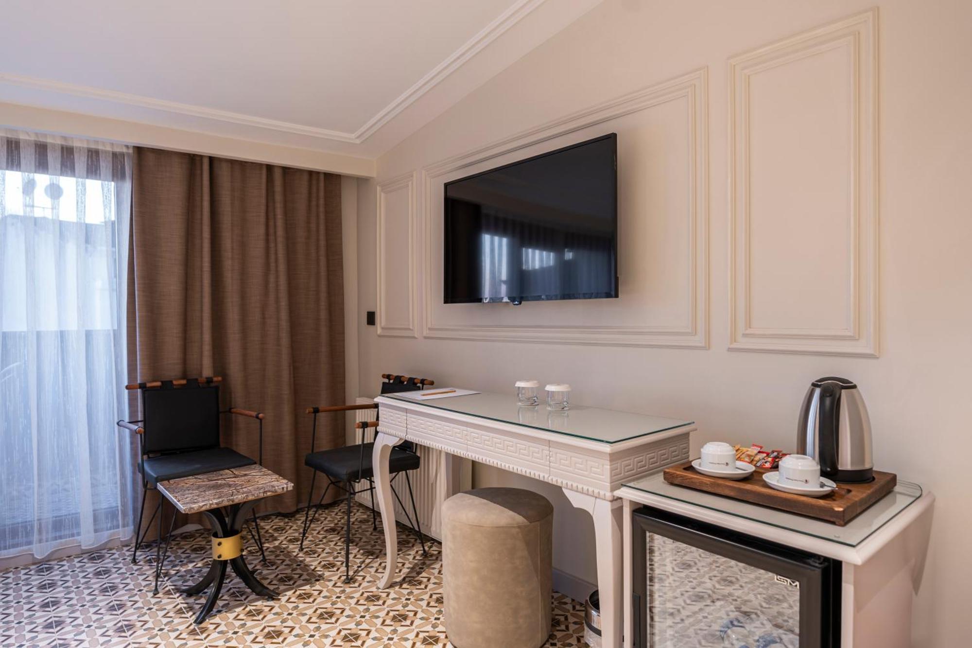 Pera Luna Premium Hotel اسطنبول المظهر الخارجي الصورة