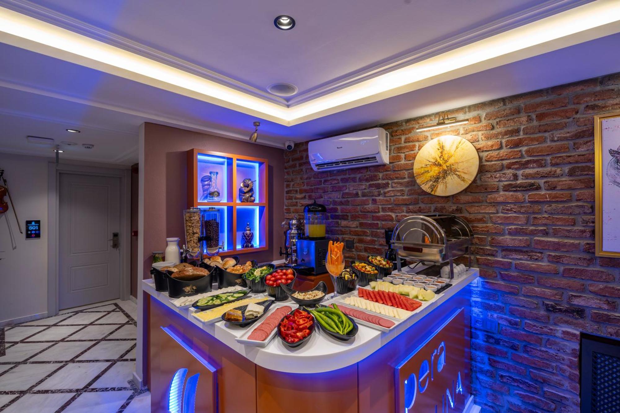 Pera Luna Premium Hotel اسطنبول المظهر الخارجي الصورة