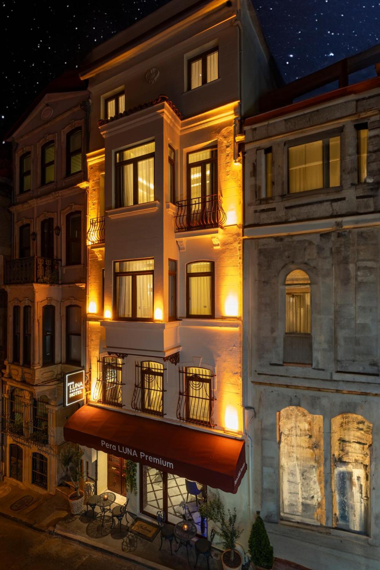 Pera Luna Premium Hotel اسطنبول المظهر الخارجي الصورة