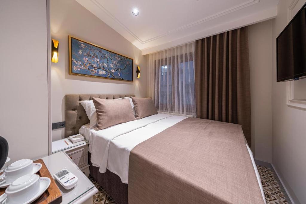 Pera Luna Premium Hotel اسطنبول المظهر الخارجي الصورة